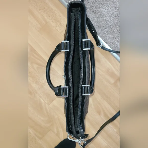 Michael Kors Black Signature Tote - Picture 9 of 10